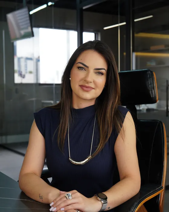 Liana Antunes em sua trajetoria profissional